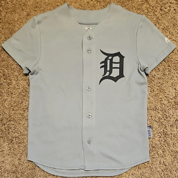 Detroit Tigers Majestic Cool Base Youth Jersey - Picture 1 of 8